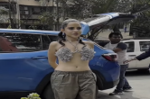 Bella Hadid से इंस्पायर होकर Urfi Javed ने लिया ये अवतार, नेटिजेंस ने बताया 'बर्तन माजने का जूना'