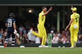 Ravichandran Ashwin Makes Big Prediction For Shahrukh Khan Mitchell Starc
