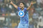 umaraan malik clean bowled
