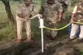 Bundelkhand, hand pump, alcohol, UP news, Jhansi