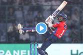 Abishek Porel hit a tremendous SIX