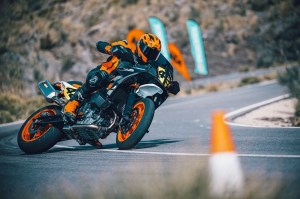 KTM 890 SMT