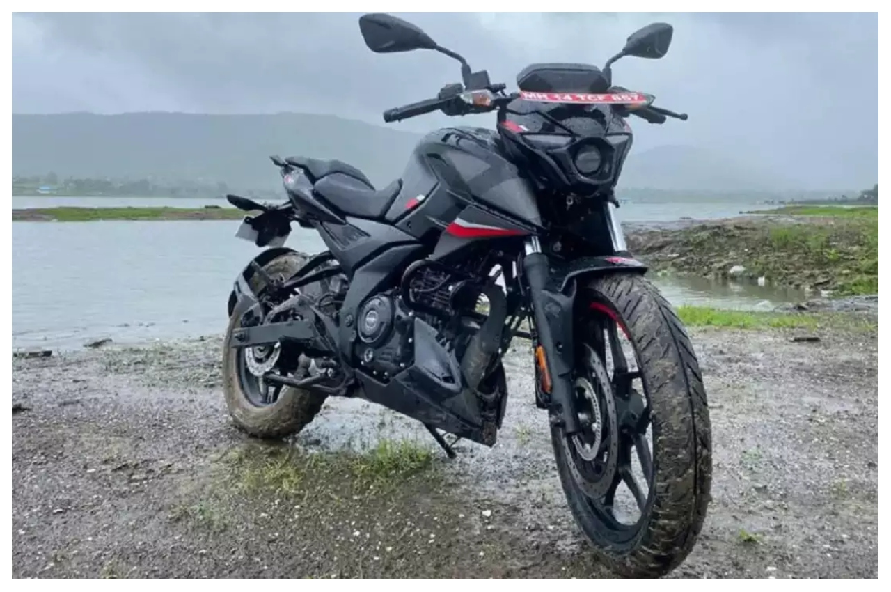 Bajaj Pulsar NS160 price, Bajaj Pulsar NS160 mileage, auto news, 150 cc bikes, bikes under 1 lakhs