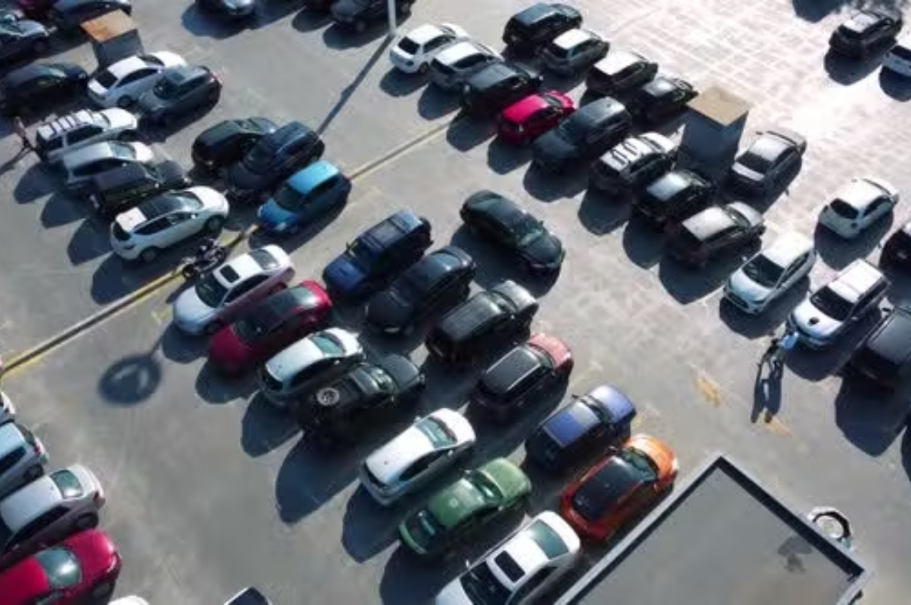 how to park a car,car care tips, auto news, right way to park car