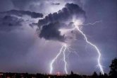 Weather Alert: मौसम विभाग ने इन राज्यों के लिए जारी की चेतावनी, भारी बारिश के साथ बिजली गिरने की जताई संभावना