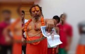 Who is Ayodhya's saint Paramahamsa Acharya, Udhayanidhi Stalin, Sanatan Controversy, UP News, Paramahamsa Acharya