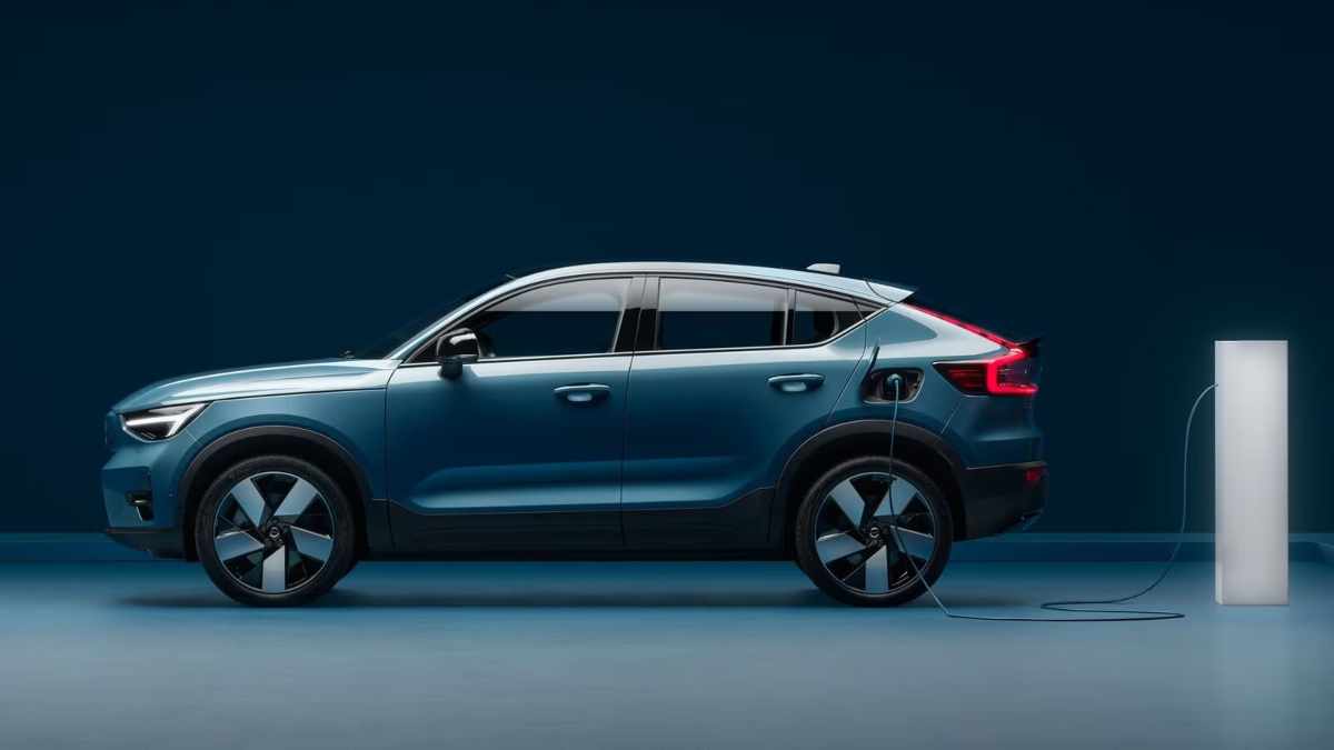 Volvo C40 Recharge ev car 
