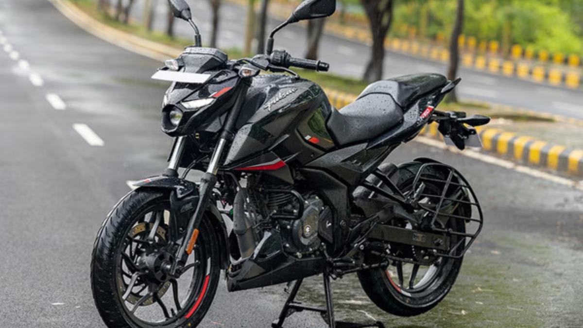 Bajaj Pulsar N160