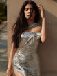 Janhvi Kapoor shimmery dresses Janhvi Kapoor flaunts sexy figure Janhvi Kapoor hot look Janhvi Kapoor saree look entertainment news