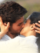 kiss