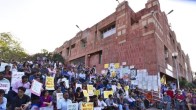 JNU में राष्ट्र विरोधी नारे और बिना अनुमति धरना-प्रदर्शन करने पर लगेगा 20,000 रुपए तक का जुर्माना