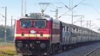delhi train accident man loses both legs