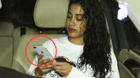 Janhvi Kapoor Phone Screen Photo Revealed