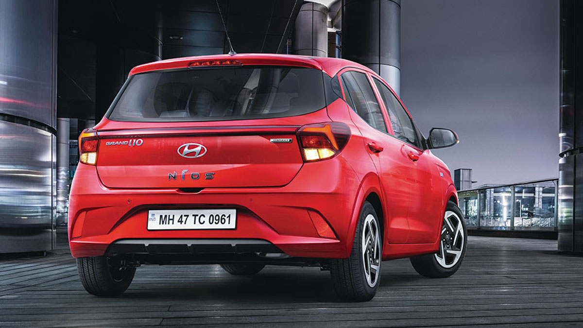 Grand i10 NIOS Corporate