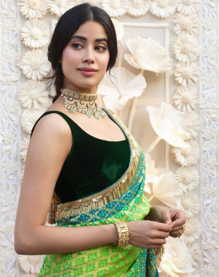 JAHNVI KAPOOR LOOK
