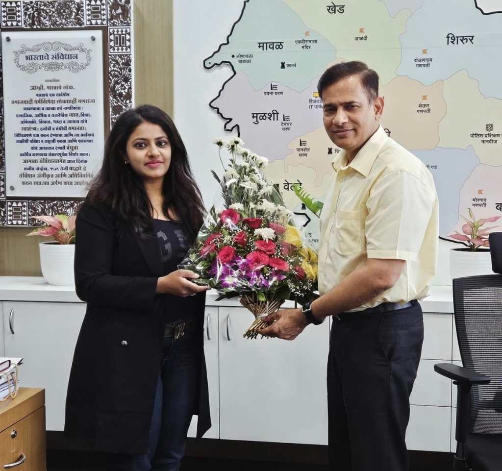 Puja-Khedkar Pune Ias