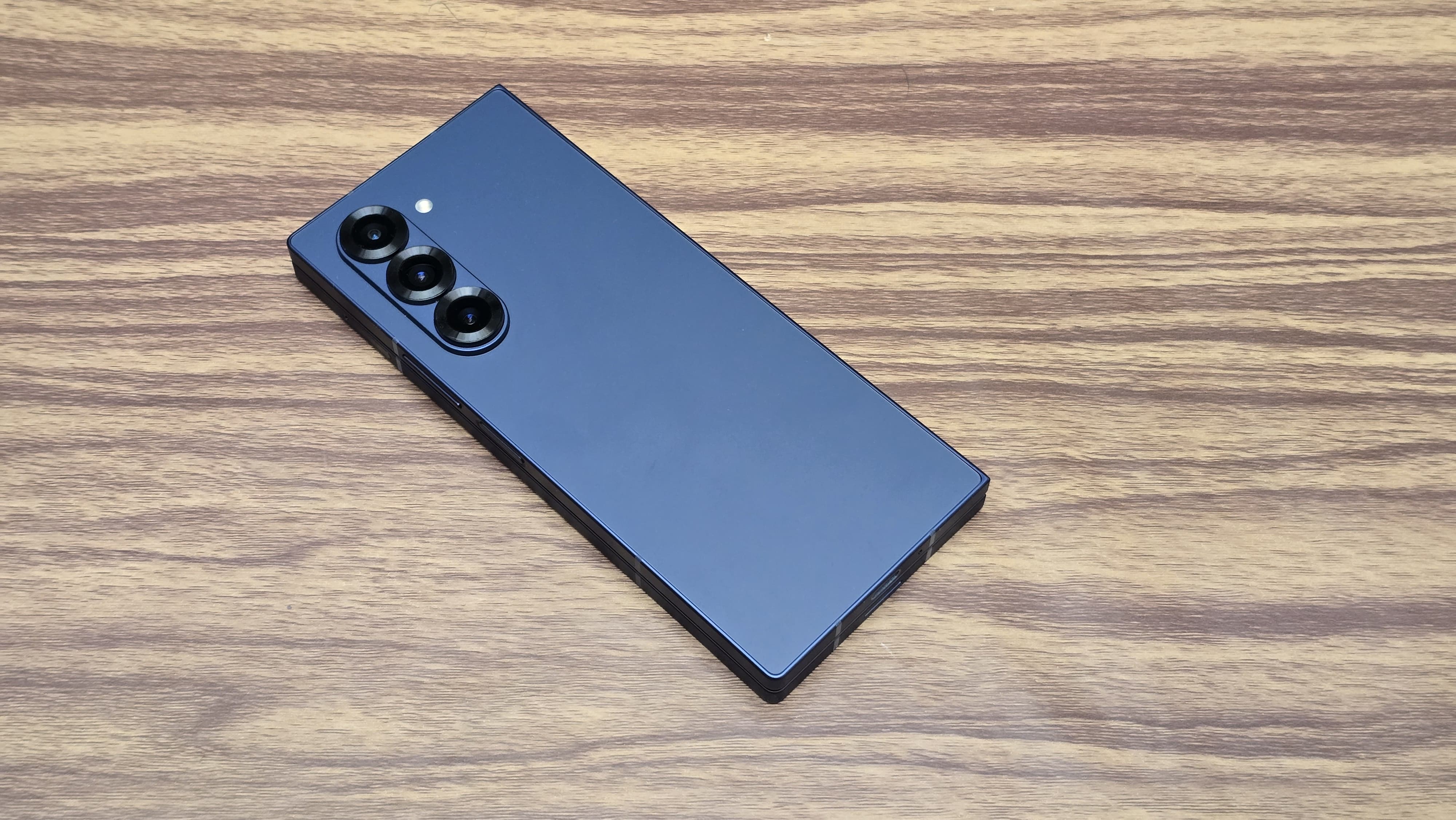 Samsung Galaxy Z Fold 6 Review