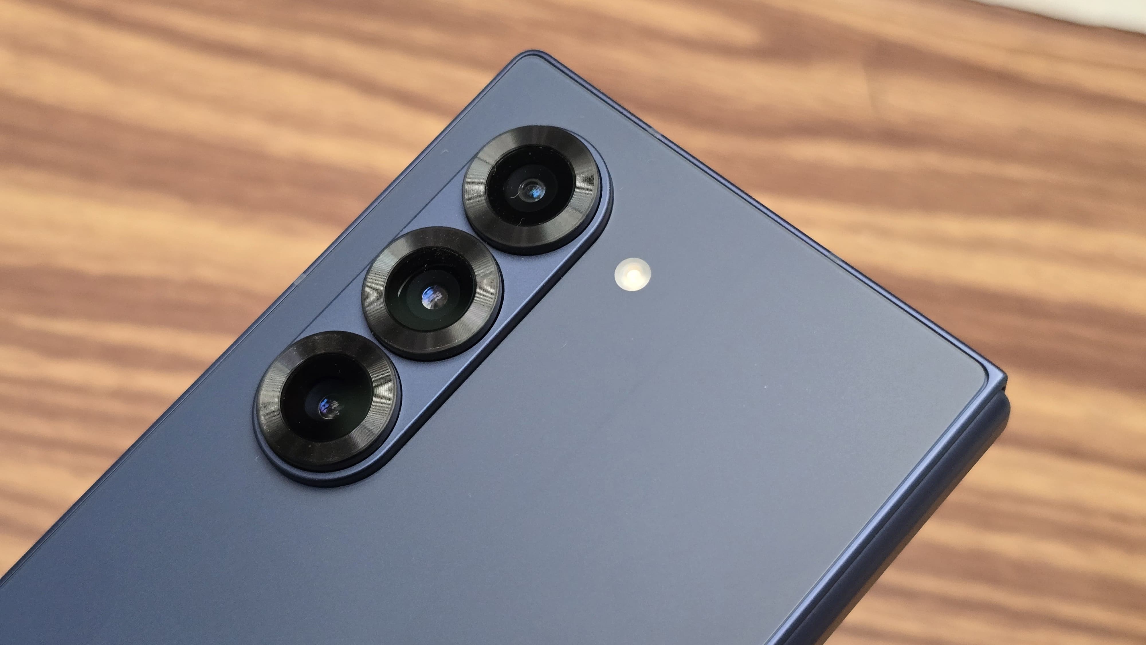 Samsung Galaxy Z Fold 6 Review