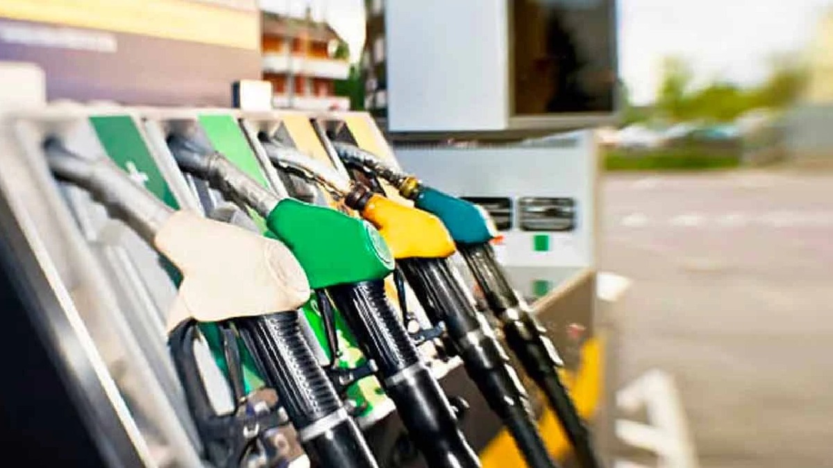 petrol pump 