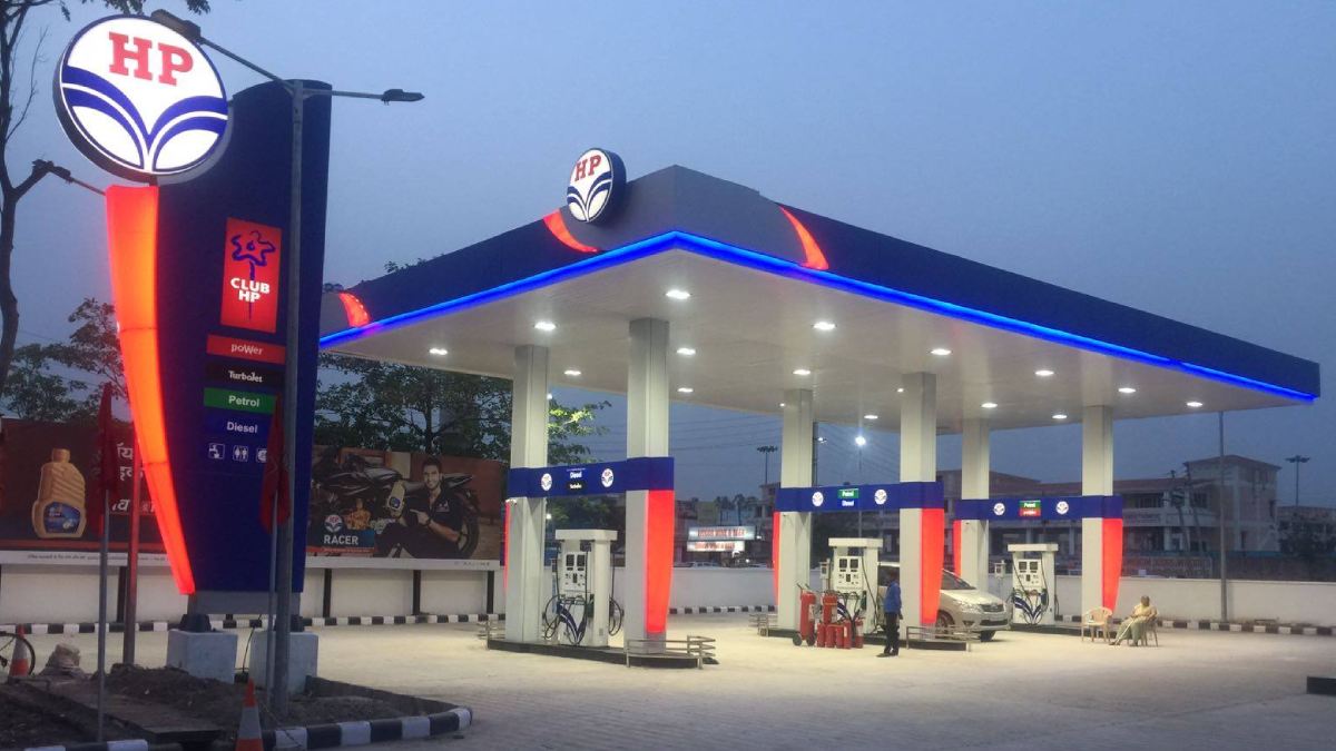 petrol pump 