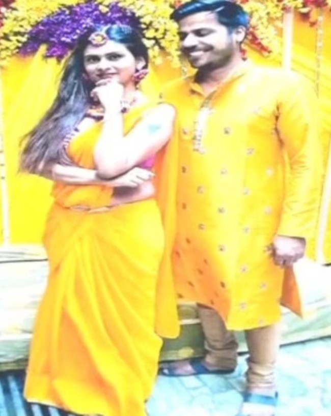 पत्नी ने दर्ज कराई शिकायत