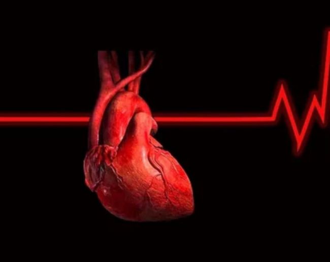 हार्ट अटैक के शुरुआती संकेत क्या होते हैं?