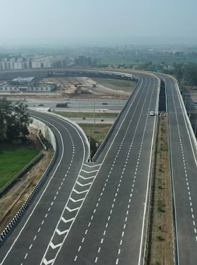 60 से 90 मिनट में जेवर एयरपोर्ट पहुंचेंगे