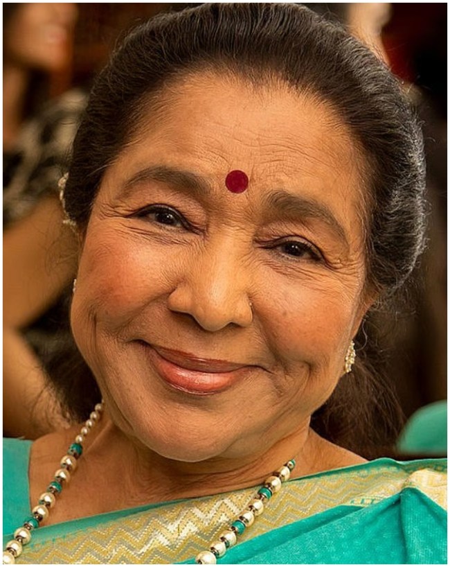 इमोशनल हो गई थीं आशा ताई