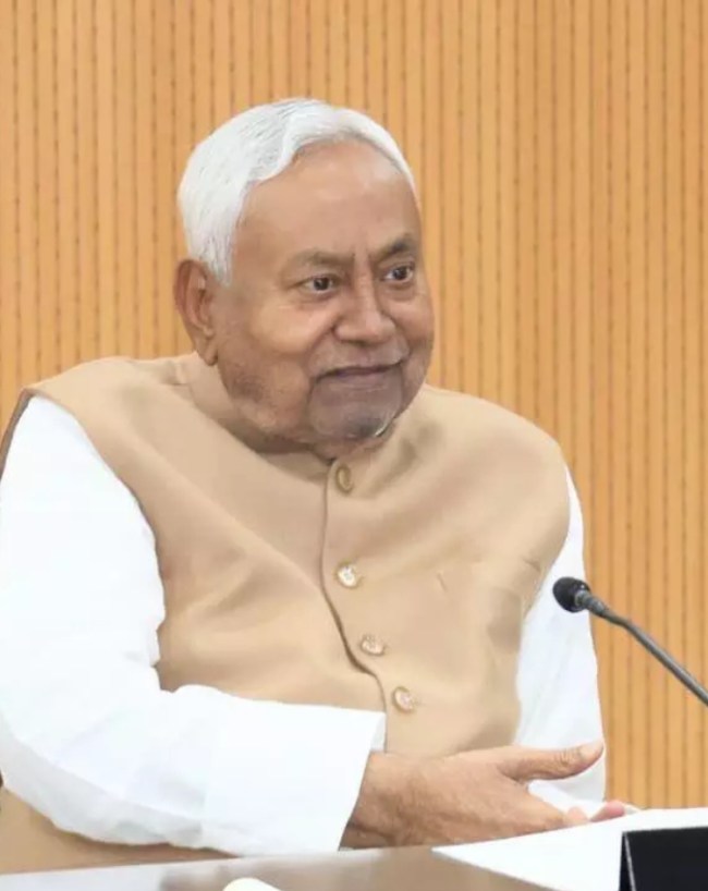 पहली बार बीजेपी का सीएम