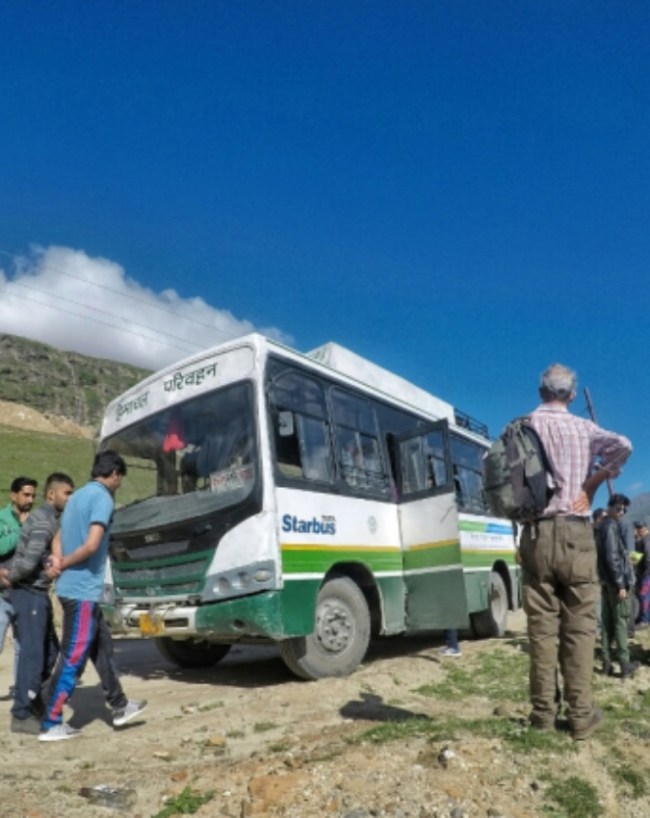 3,500 मीटर ऊंचा 3,500 मीटर ऊंचा