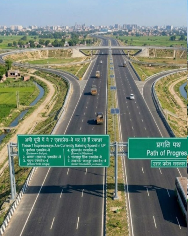 अभी यूपी में ये 7 एक्सप्रेस-वे भर रहे हैं रफ्तार