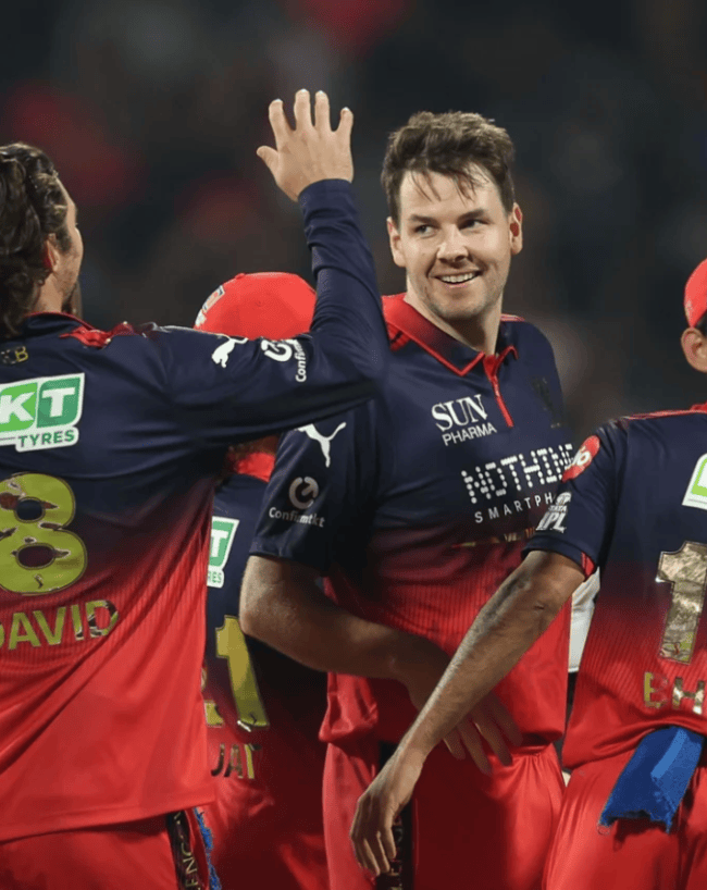 CSK के खिलाफ RCB की संभावित प्लेइंग 11 CSK के खिलाफ RCB की संभावित प्लेइंग 11