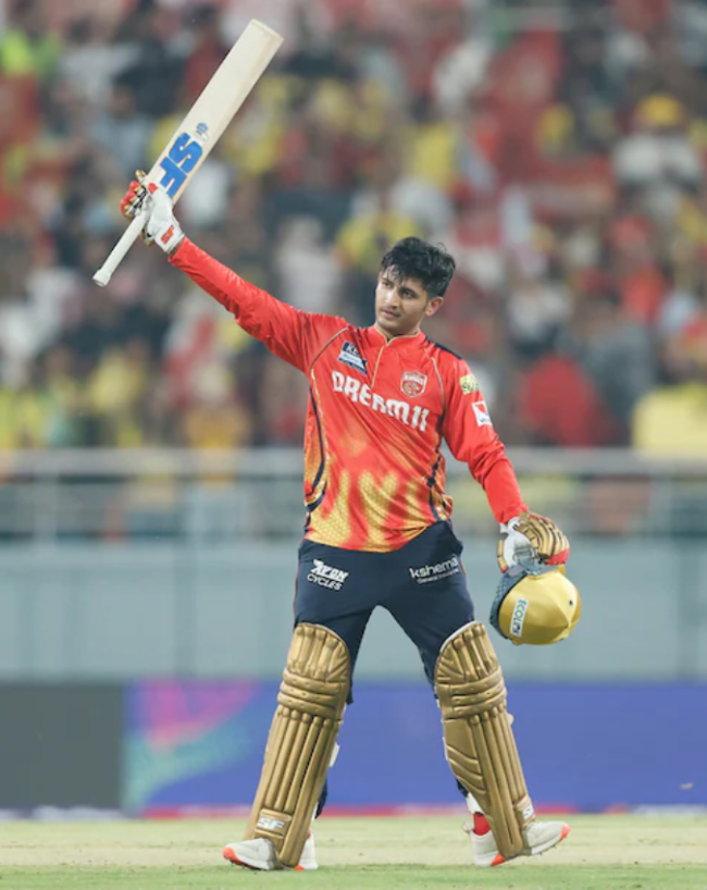 IPL में खेल रहे खिलाड़ियों पर नजर