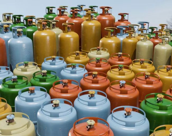 LPG संकट का भी कनेक्शन 