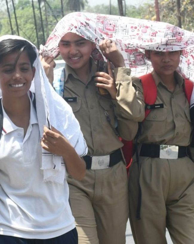 अप्रैल में ही रिकॉर्ड तोड़ गर्मी