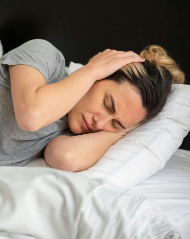 आवाज और रोशनी से सेंसिटिविटी बढ़ना 