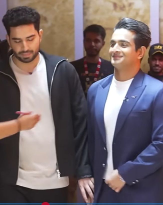 कौन आया गेस्ट?
