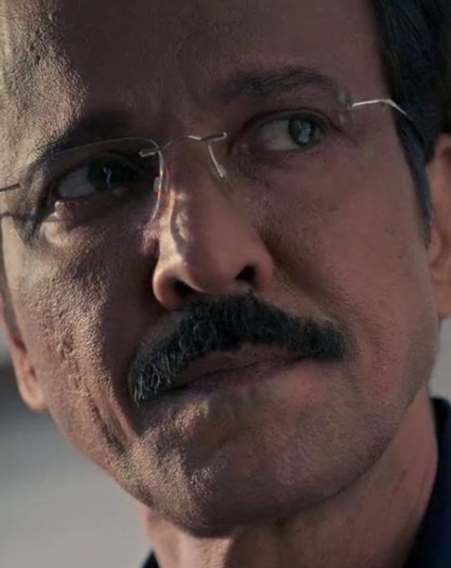 शानदार स्टारकास्ट 