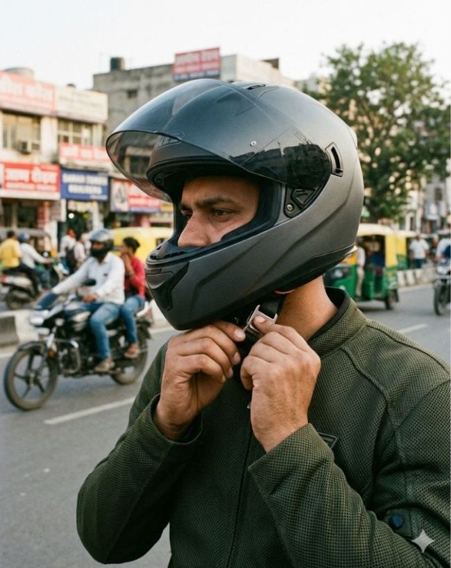 हेलमेट की फिटिंग भी है बेहद जरूरी