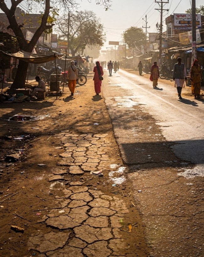 खनन और ब्लास्टिंग ने मचाई तबाही