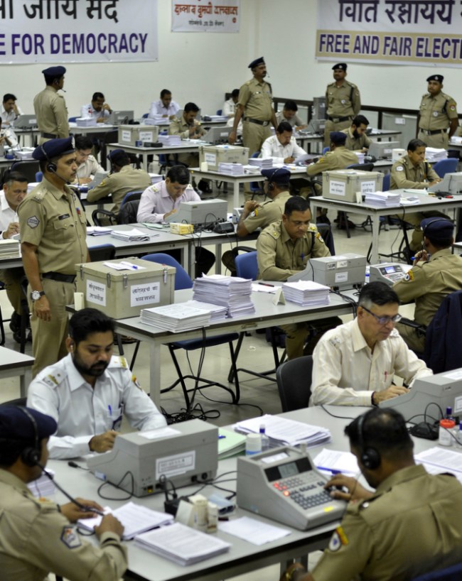 बराबर वोट की स्थिति क्यों बनती है?