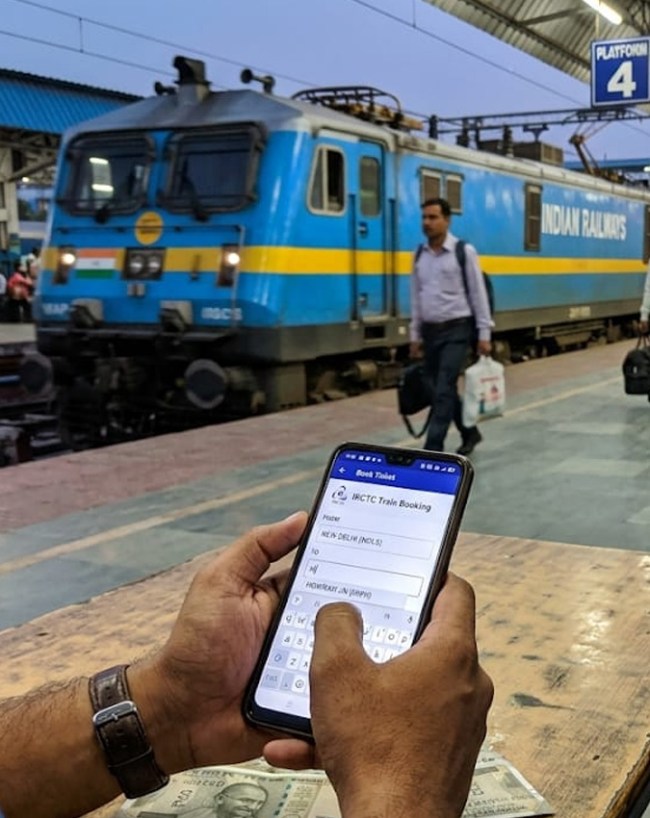 एक साथ जोड़ सकते हैं कई नाम 