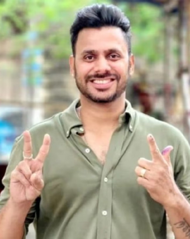 कठपुतली बन गए थे मनोज तिवारी  