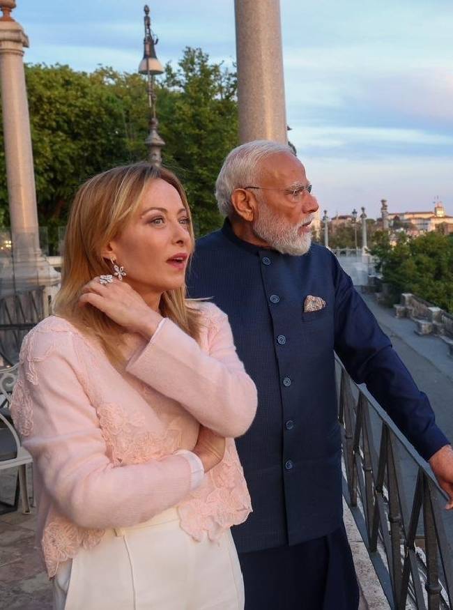 मेलोनी ने गर्मजोशी ये किया स्वागत