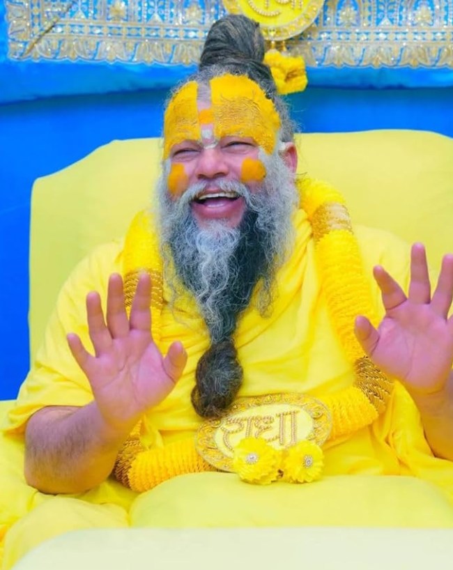 'भूत पिशाच निकट नहीं आवे'
