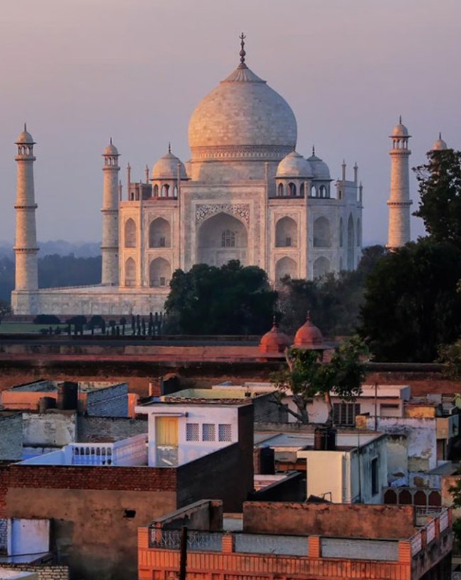 एक चौंकाने वाला नाम भी शामिल