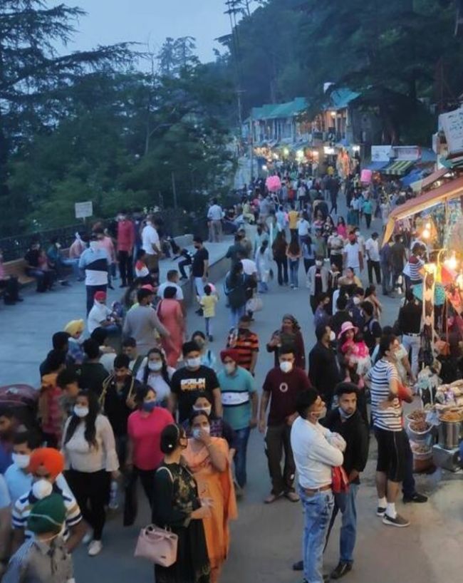पर्यटन से स्थानीय कारोबार को मिला फायदा
