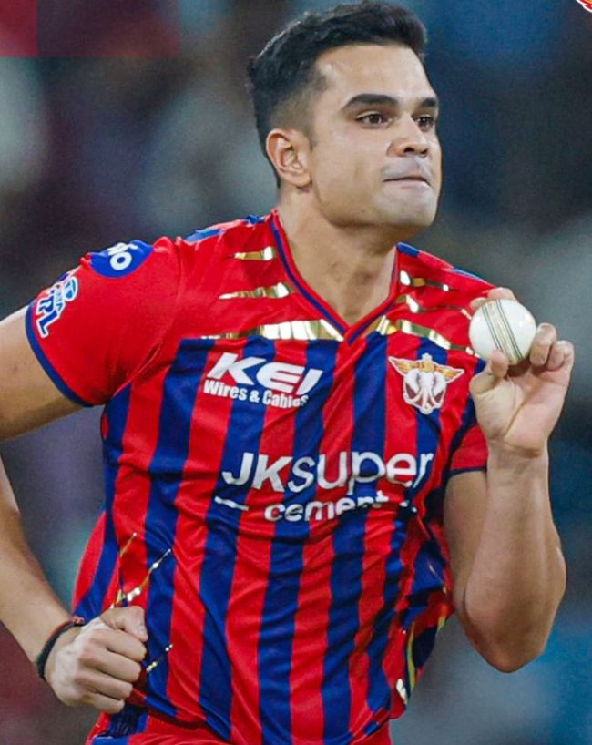 IPL से कितनी कमाई कर चुके हैं अर्जुन?