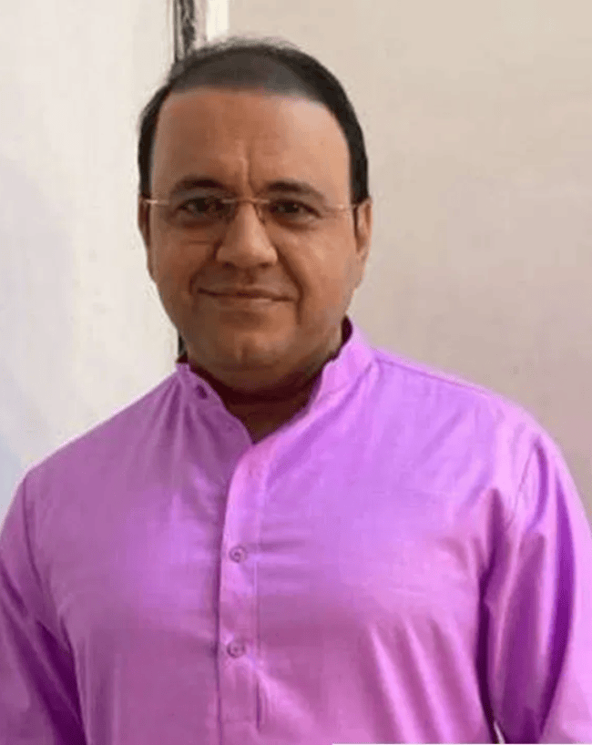 आत्माराम भिड़े (मंदार चंदवाडकर)