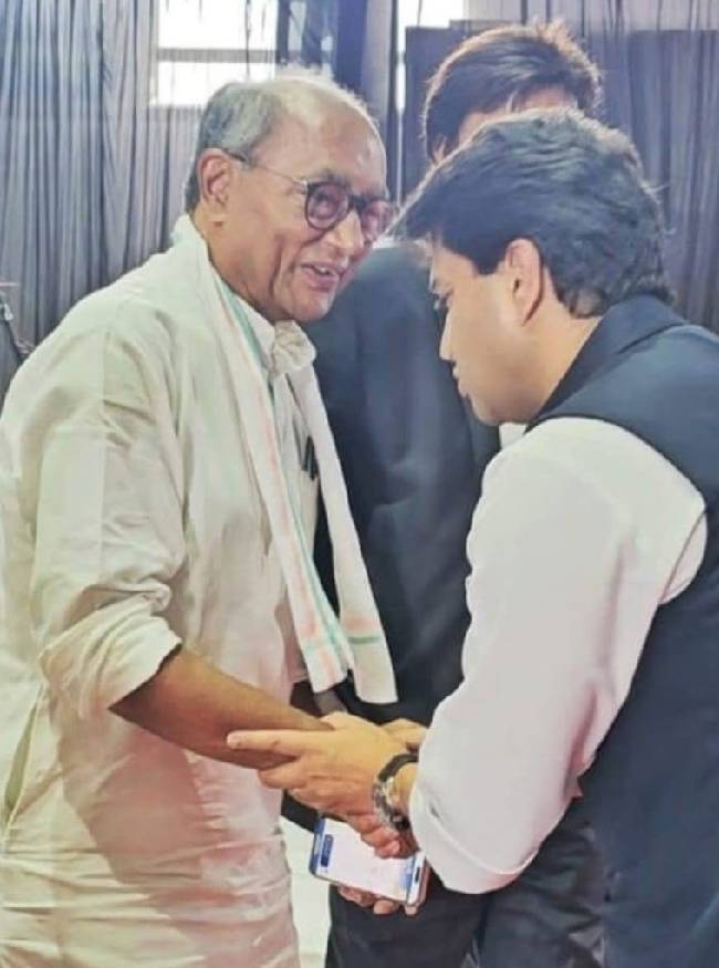 मध्य प्रदेश में एक सीट पर होगा खेला